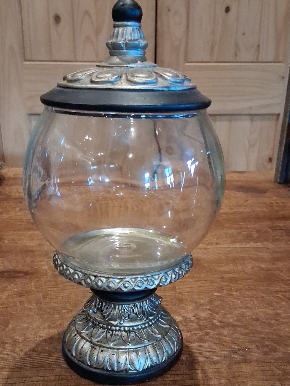 Ornate Glass Globe Vase with Silver-Toned Pedestal